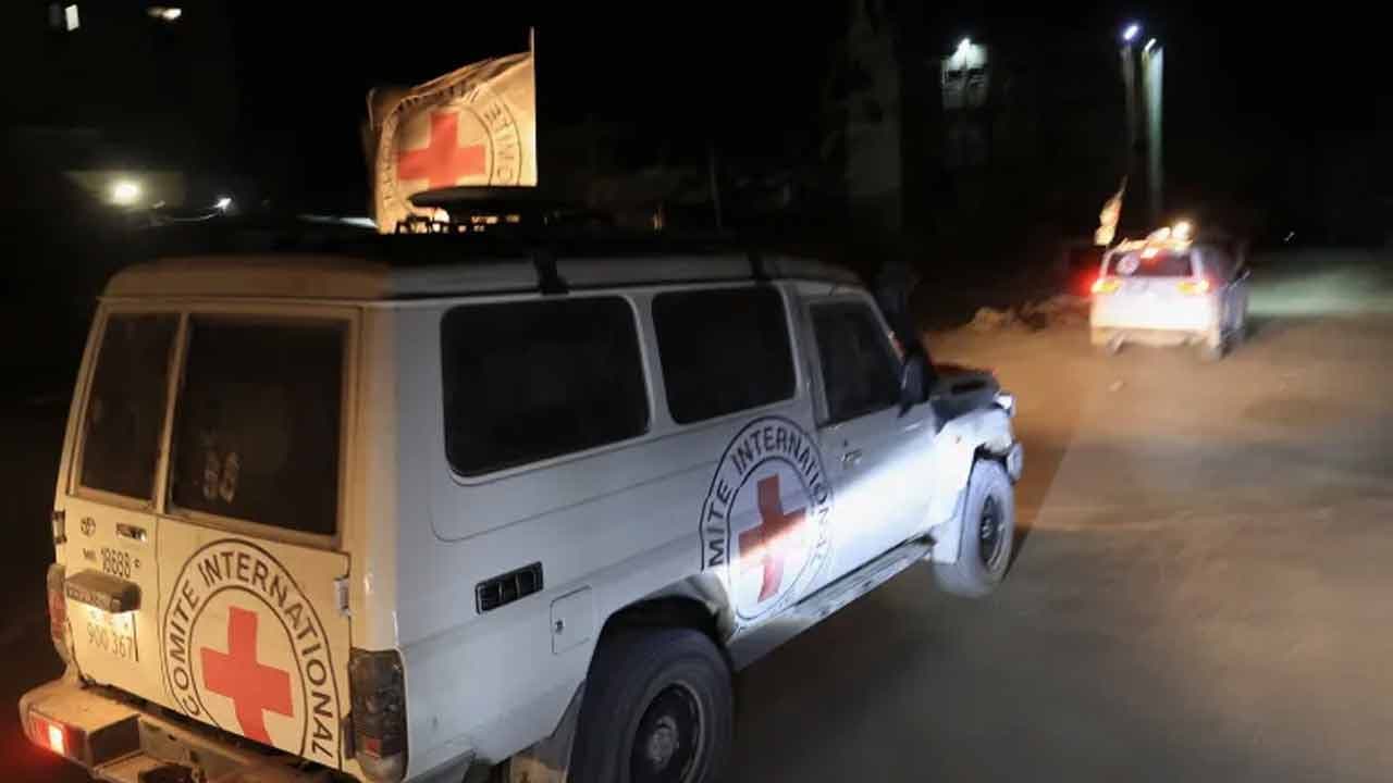 যুদ্ধবিরতি ভেঙে গাজায় ইসরায়েলি হামলায় নিহত ১৮