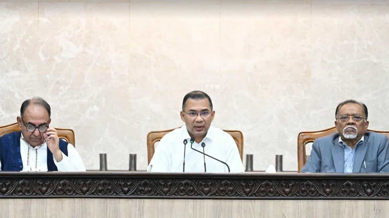 মানুষের প্রত্যাশা পূরণে সবাইকে একসঙ্গে কাজ করার আহ্বান প্রধানমন্ত্রীর