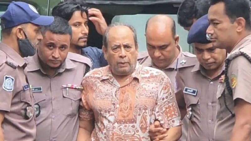 ট্রাইব্যুনালে হাজির করা হলো জিয়া হত্যা মামলার আসামি মোজাফফরকে