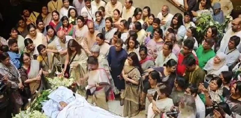 ছায়ানট থেকে চিরবিদায় নিলেন সনজিদা খাতুন