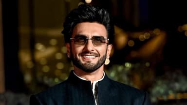 রণবীর সিংকে ঘিরে বলিউডে নিষেধাজ্ঞার গুঞ্জন, নতুন বিতর্কে অভিনেতা