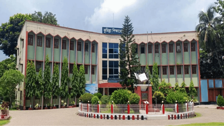 কুমিল্লা বোর্ডের ৮ কলেজে নেই কোনো এইচএসসি পরীক্ষার্থী