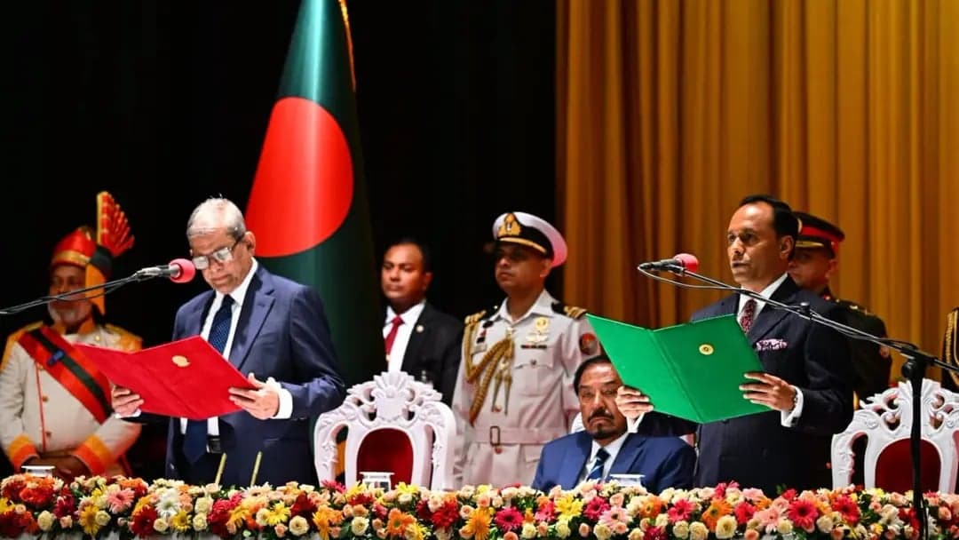 ২৩তম রাষ্ট্রপতি হিসেবে শপথ নিলেন মির্জা ফখরুল ইসলাম আলমগীর