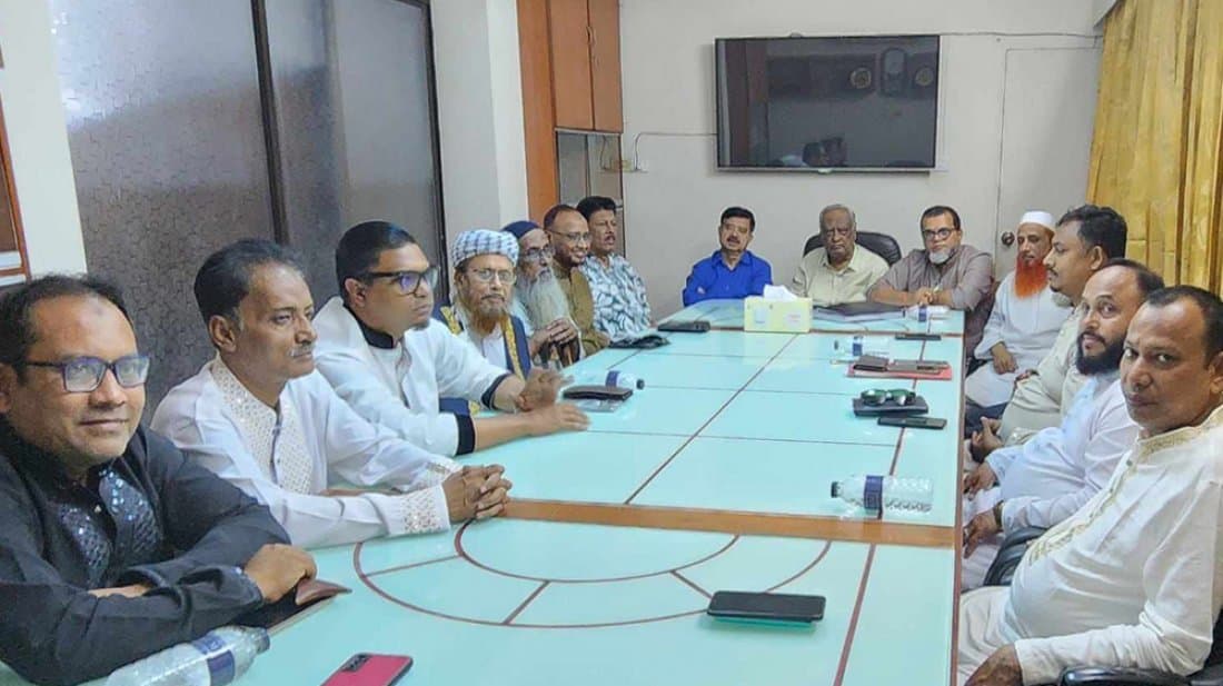 চট্টগ্রাম বন্দর বিদেশিদের হাতে তুলে দেওয়ার সিদ্ধান্ত গলার কাঁটা হয়ে দাঁড়াবে: ১২ দলীয় জোট