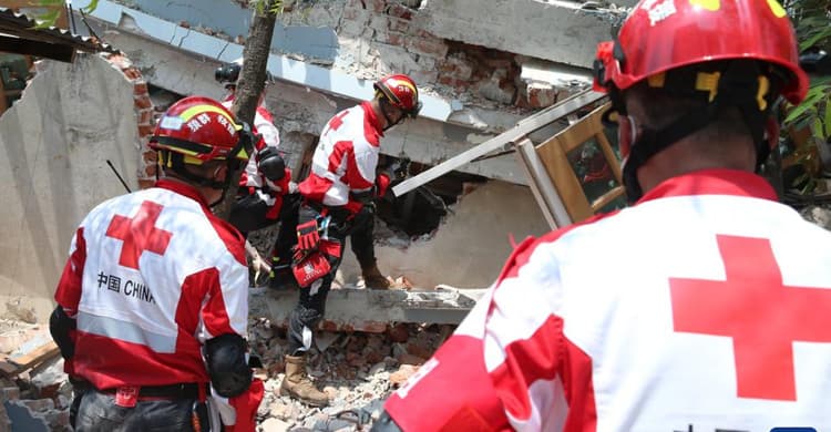 মিয়ানমারে চীনা ত্রাণ বহরের দিকে জান্তার গুলি