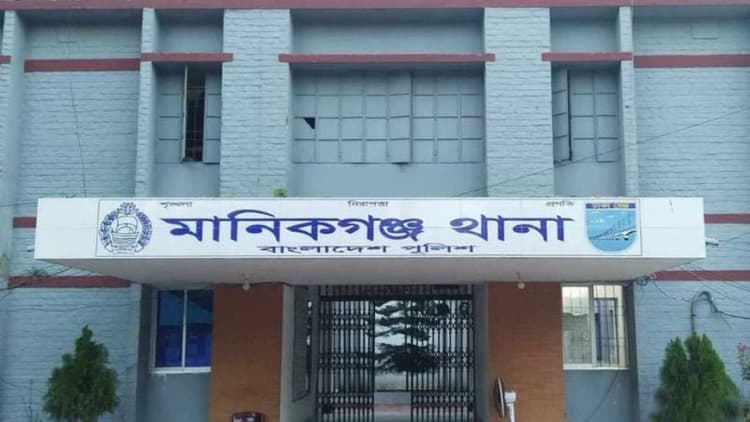 চুরির অভিযোগে যুবককে আটকে রেখে মারধর, হাট কমিটির অফিসে মিলল মরদেহ