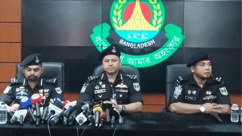 অস্ত্রের তথ্য দিন, আইনি ঝামেলা ছাড়াই পুরস্কার দেওয়া হবে: এসআরবি