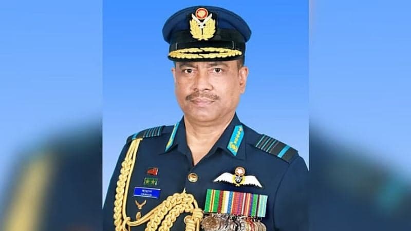 পরিবারসহ সাবেক বিমানবাহিনী প্রধানের ৩৮ ব্যাংক হিসাব জব্দ