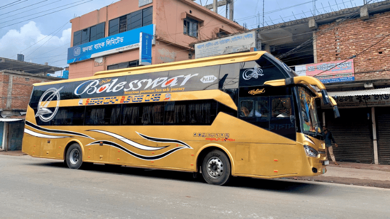 অনুমোদনহীন ডাবল ডেকার স্লিপার বাসের বিরুদ্ধে ব্যবস্থা নেওয়ার নির্দেশ প্রধানমন্ত্রীর