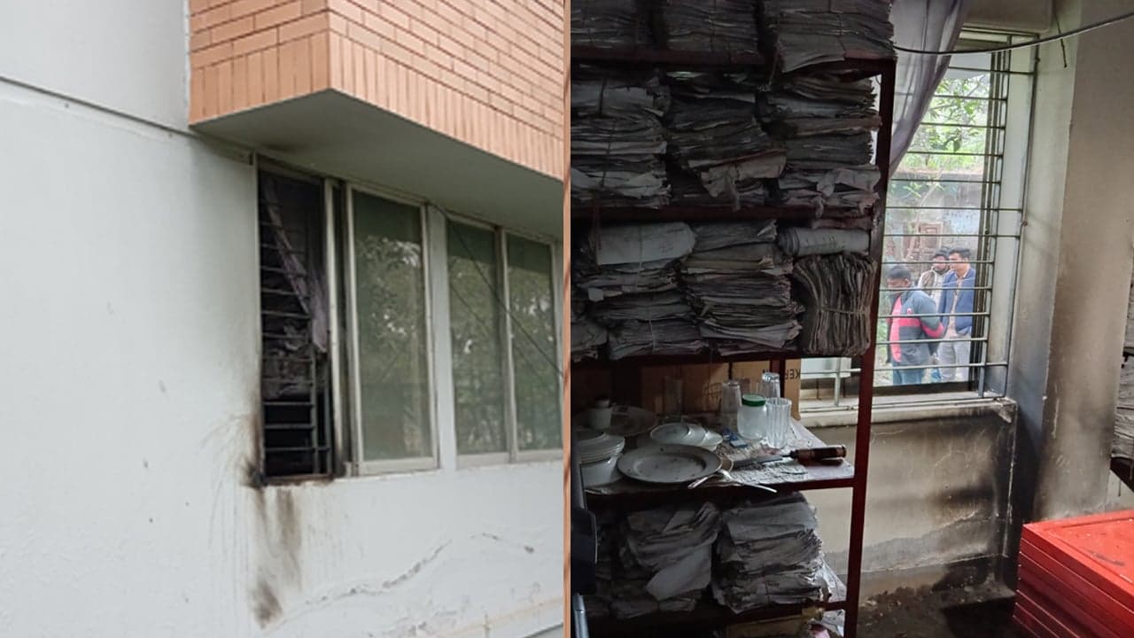 কুষ্টিয়া জেলা নির্বাচন অফিসে আগুন