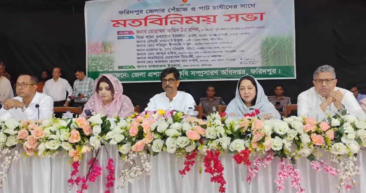 দেশে সারের সংকট নেই, ৪ মাসের অতিরিক্ত মজুত রয়েছে: কৃষিমন্ত্রী
