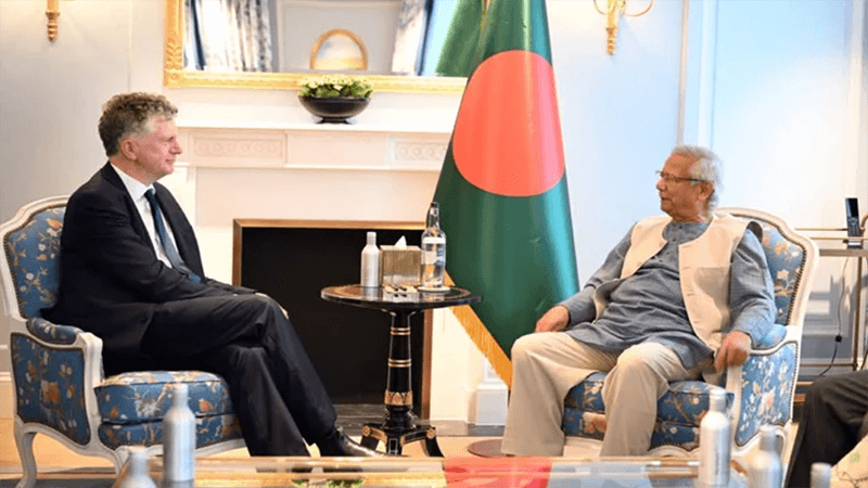 যুক্তরাজ্যের জাতীয় নিরাপত্তা উপদেষ্টার সাথে ইউনূসের সাক্ষাৎ