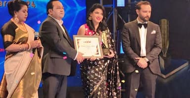 জমকালো আয়োজনে অনুষ্ঠিত সিজেএফবি পারফরম্যান্স অ্যাওয়ার্ড