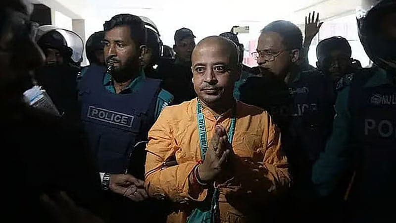 চিন্ময় দাসের জামিন চেম্বার আদালতে স্থগিত