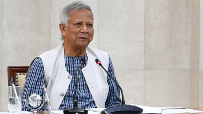 আসন্ন রমজানে দ্রব্যমূল্য স্বাভাবিক রাখতে প্রধান উপদেষ্টার নির্দেশ