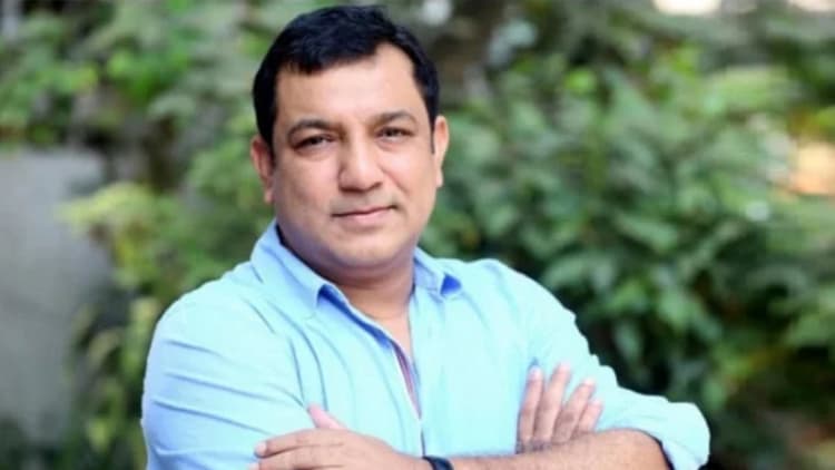 নতুন সিনেমার ঘোষণা দিলেন তৌকীর আহমেদ