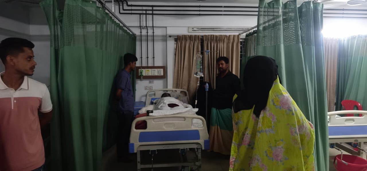 সাভারে গ্যাস সিলিন্ডার বিস্ফোরণে একই পরিবারের ৭ জন দগ্ধ