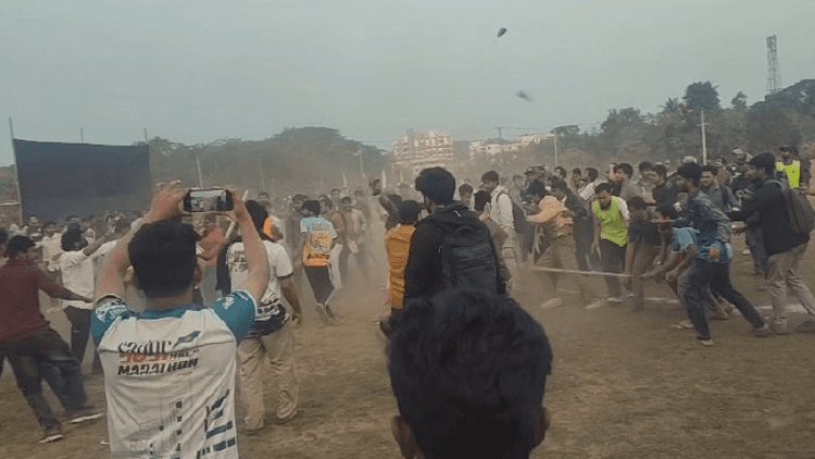 শাবিতে ক্রিকেট ম্যাচকে কেন্দ্র করে শিক্ষার্থীদের সংঘর্ষ, চার শিক্ষকসহ আহত ১৫