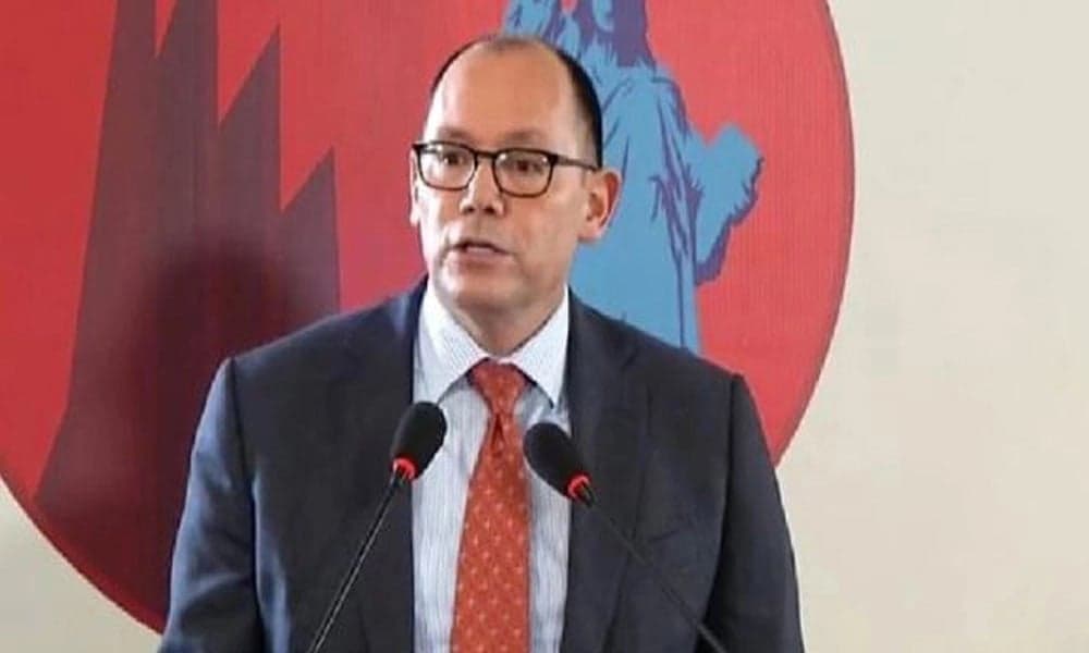 প্রধান তিন রাজনৈতিক দলের সাথে বৈঠকের আহ্বান: পিটার হাস