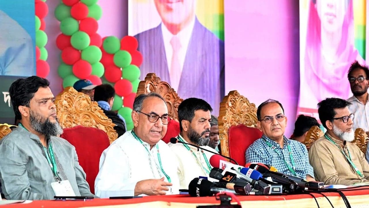 বিএনপির তৃণমূলের কিছু নেতাকর্মী চাঁদাবাজিতে জড়িত:  মির্জা আব্বাস