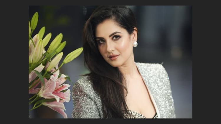 দীপিকার পর সুখবর দিলেন পূজা