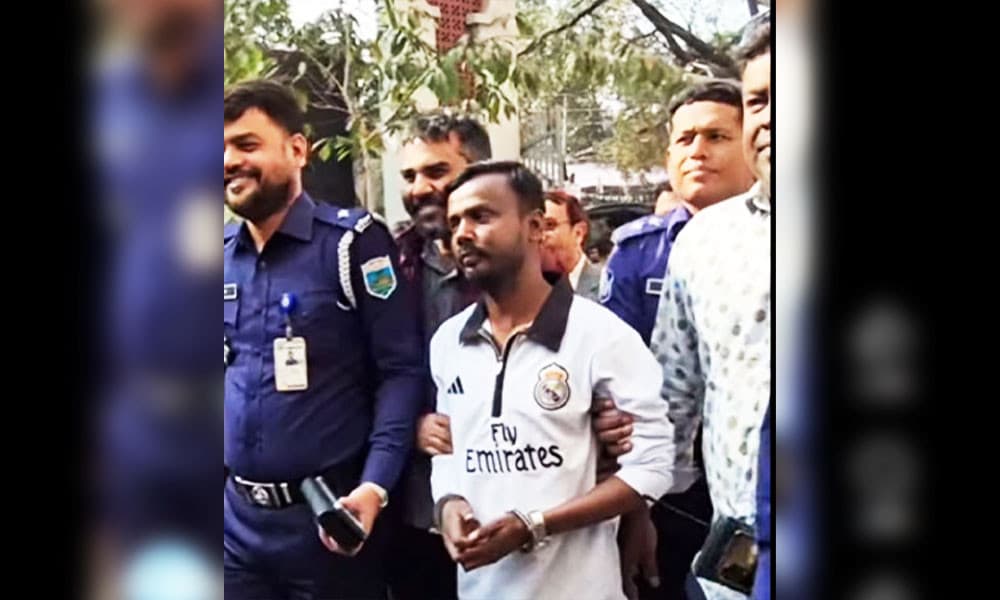 বিয়ের প্রলোভনে ধর্ষণ ও নির্যাতনের মামলায় হিরো আলম গ্রেপ্তার