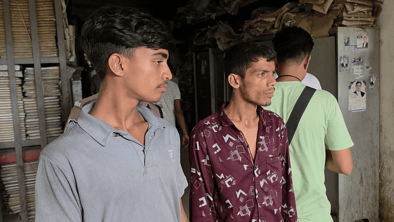 এক্সপ্রেসওয়েতে মরদেহ: বাসের সুপারভাইজার-সহকারীর ‘স্বীকারোক্তি’, চালক রিমান্ডে
