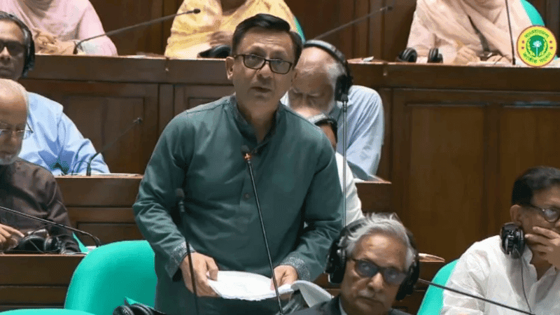 টুথপেস্টসহ নিত্যপ্রয়োজনীয় পণ্যে মাইক্রোপ্লাস্টিক পরীক্ষার উদ্যোগ নেয়া হয়েছে: শিল্পমন্ত্রী