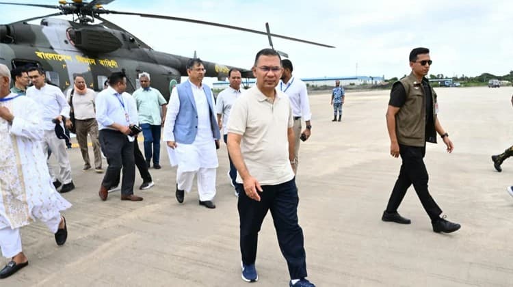 গভীর সমুদ্রবন্দর পরিদর্শনে মহেশখালীর মাতারবাড়িতে প্রধানমন্ত্রী