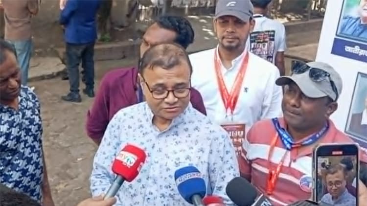এফডিসিতে ঢুকলে এখন কষ্ট লাগে, আগের সেই উৎসবমুখর পরিবেশ নেই: ডা. এজাজ