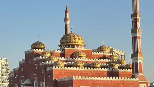 ঈদগাহে নয়, মসজিদে ঈদের নামাজের সিদ্ধান্ত আমিরাতের