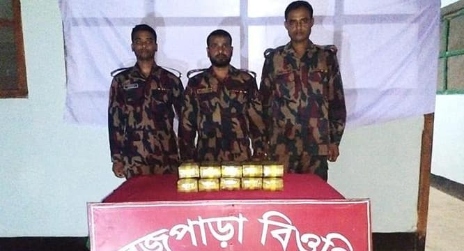 ঘুমধুম সীমান্ত থেকে পরিত্যক্ত অবস্থায় ১ লাখ পিস ইয়াবা উদ্ধার