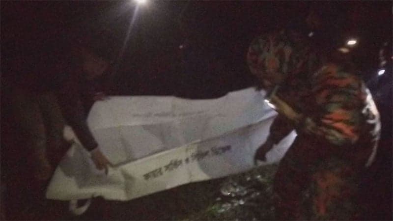 গোপালগঞ্জে বাস-ট্রাকের মুখোমুখি সংঘর্ষে নিহত ২