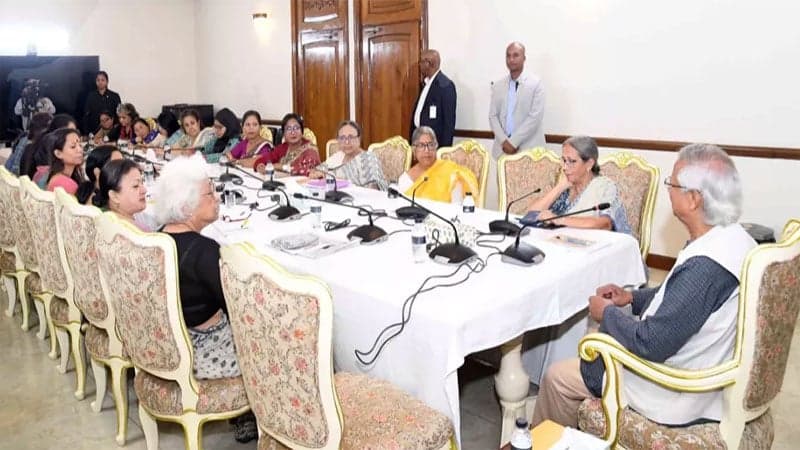 বিচার বিভাগীয় সংস্কার কমিশন গঠন ও আহতদের দ্রুত চিকিৎসার দাবি নারী নেত্রীদের