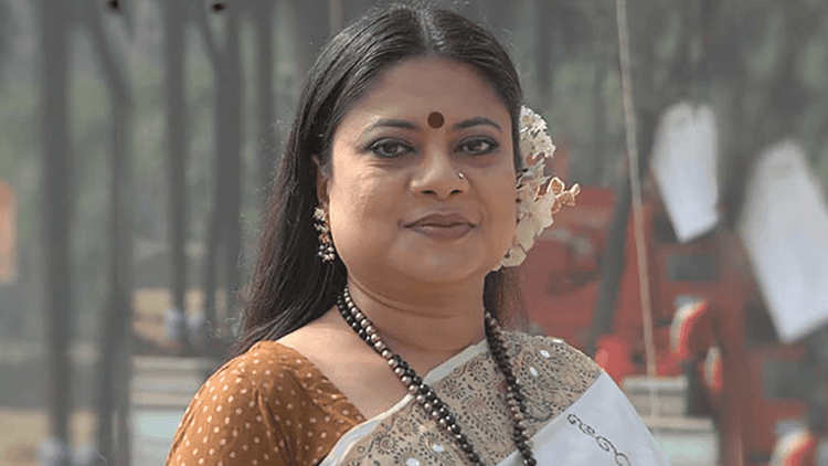 কুমিরের মুখে কুকুরের মৃত্যু: কনকচাঁপা বললেন, ‘সবচেয়ে ভয়ংকর প্রাণী মানুষ’