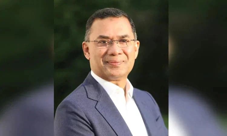 পূজামণ্ডপ পরিদর্শনে তিন বিভাগ সফরে প্রধানমন্ত্রী