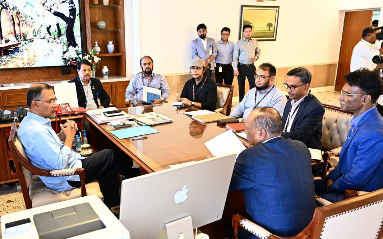 বিশ্ব পরিবেশ দিবস ও জলবায়ু কর্মসূচি নিয়ে প্রধানমন্ত্রীর বৈঠক অনুষ্ঠিত