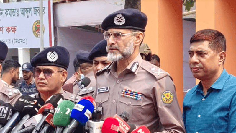 বইমেলায় ‘ধর্ম অবমাননাকর’ বই প্রবেশ ঠেকাতে থাকবে নজরদারি