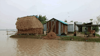 উত্তর-পূর্বাঞ্চলে ভারী বৃষ্টিতে ৭ নদীর পানি বিপৎসীমার ওপরে