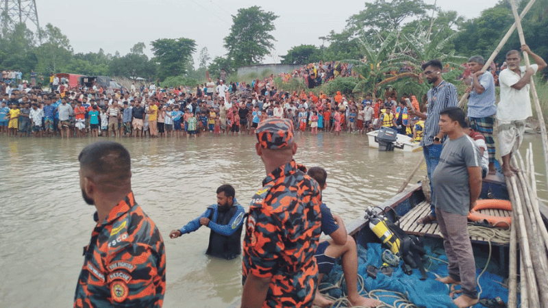 যমুনায় গোসলে নেমে নিখোঁজ দুই স্কুলছাত্র, একজনের মরদেহ উদ্ধার