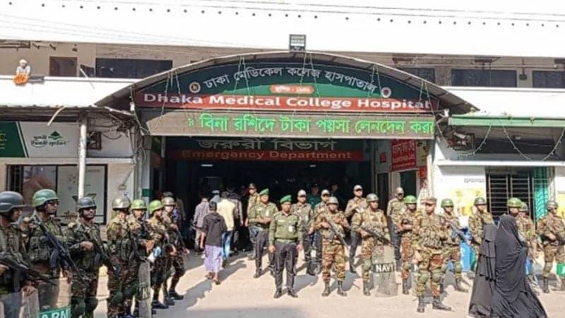 ঢামেকে জুবায়েরপন্থিদের ওপর হামলার অভিযোগ