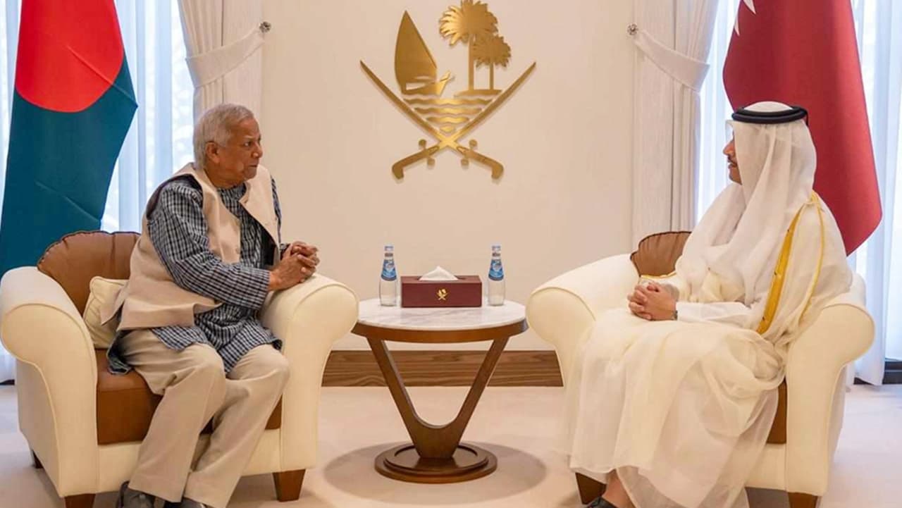 বাংলাদেশ পুনর্গঠনে ড. ইউনূসকে সহায়তার আশ্বাস কাতারের