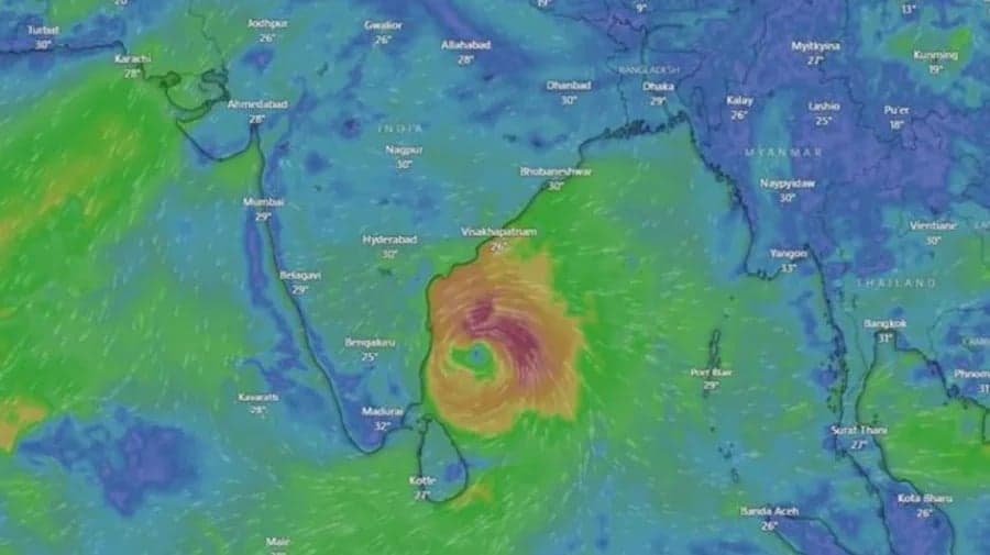 ঘূর্ণিঝড় ‘অর্নব’-এর আশঙ্কায় বন্দরগুলোতে ১ নম্বর সতর্ক সংকেত