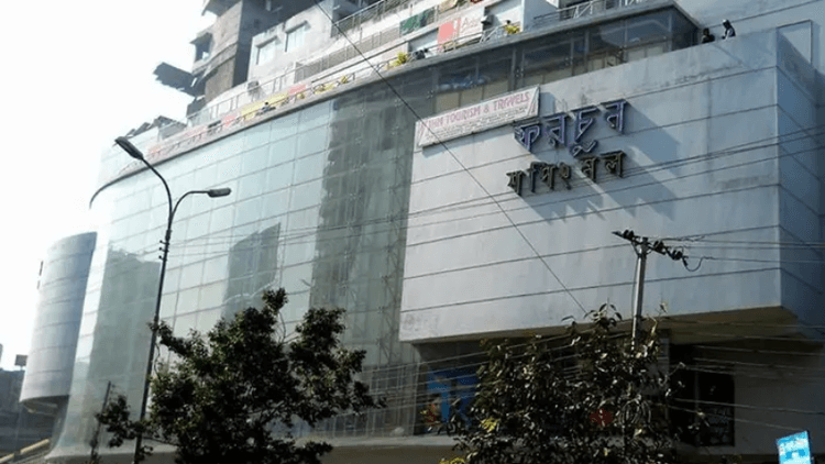 ফরচুন শপিং মলে চুরির প্রায় ২০০ ভরি স্বর্ণ উদ্ধার, গ্রেপ্তার ৪