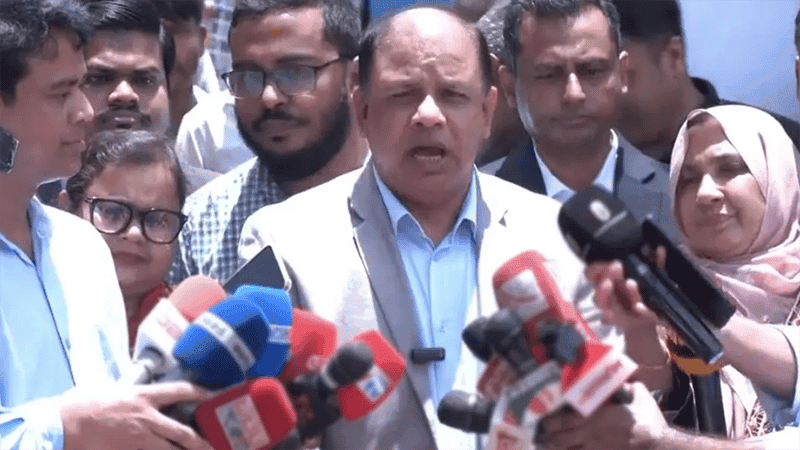জেআইসিতে আটকে রেখে প্রধানমন্ত্রীকেও নির্যাতন করা হয়েছিল: চিফ প্রসিকিউটর