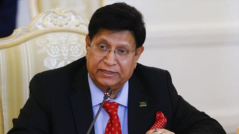 বিএনপির বিভ্রান্ত করার ‘কৌশল’ সম্পর্কে বিদেশি কূটনীতিকদের সতর্ক করলেন মোমেন