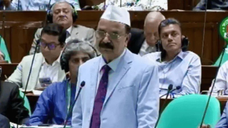 প্রতিবেশীর সঙ্গে সম্পর্ক হবে বন্ধুত্বের, স্বামী-স্ত্রীর নয়: গয়েশর রায়