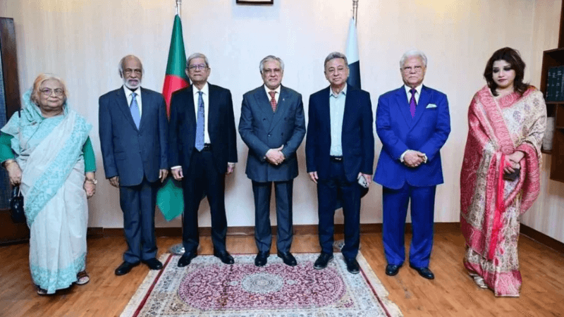 পাকিস্তানের পররাষ্ট্রমন্ত্রীর সঙ্গে বিএনপির শীর্ষ নেতাদের বৈঠক