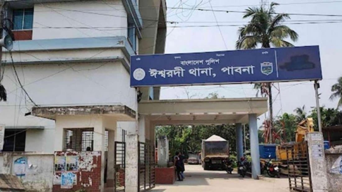 ঈশ্বরদীতে ছাত্রদল নেতাকে কুপিয়ে হত্যা