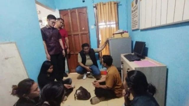 মালয়েশিয়া থেকে সমুদ্রপথে ইন্দোনেশিয়ায় অনুপ্রবেশের চেষ্টা, ৮ বাংলাদেশিসহ আটক ১৬